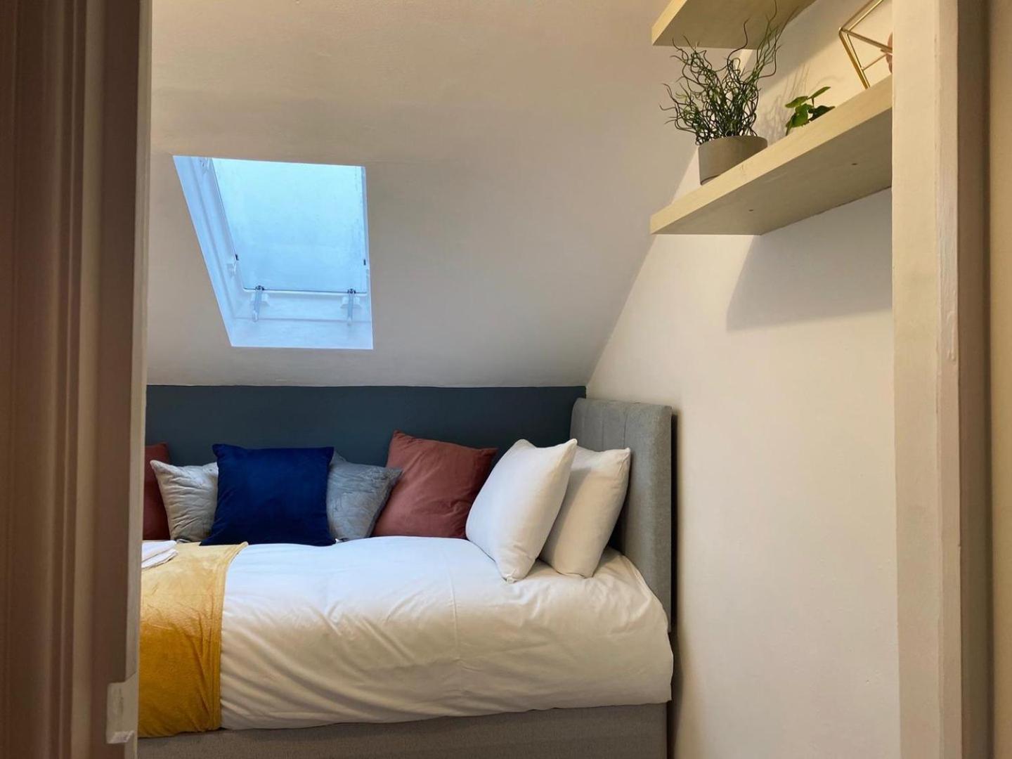 Stylish 2Br Getaway Near Bath'S Best Spots! Bagian luar foto